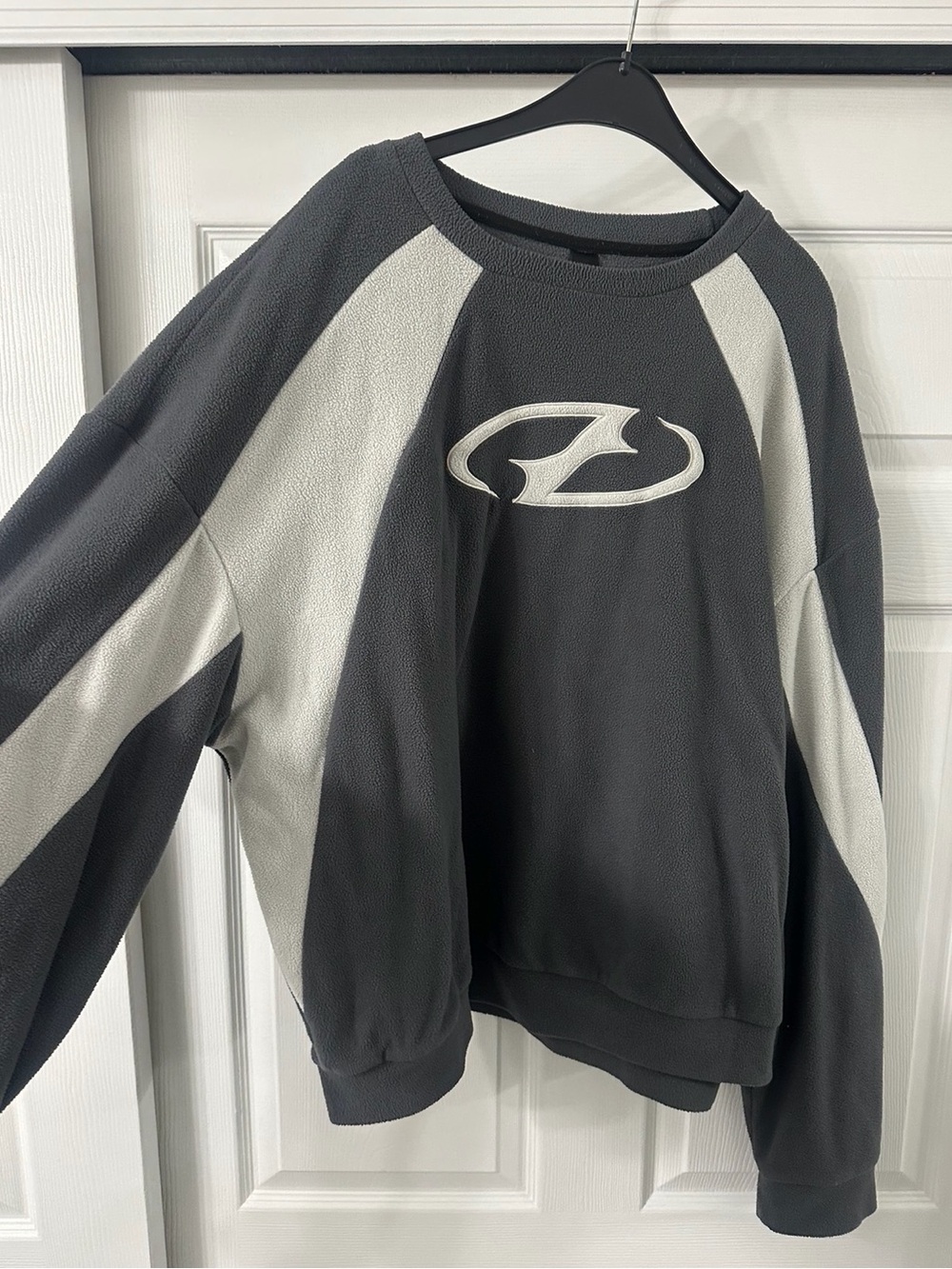 Two-Tone Gray Raglan Crewneck Sweatshirt with Center Logo